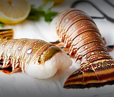 Хвосты Rock омара (лобстера) свежемороженые