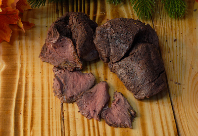 Превью Томленое мясо северного оленя (Су-вид)